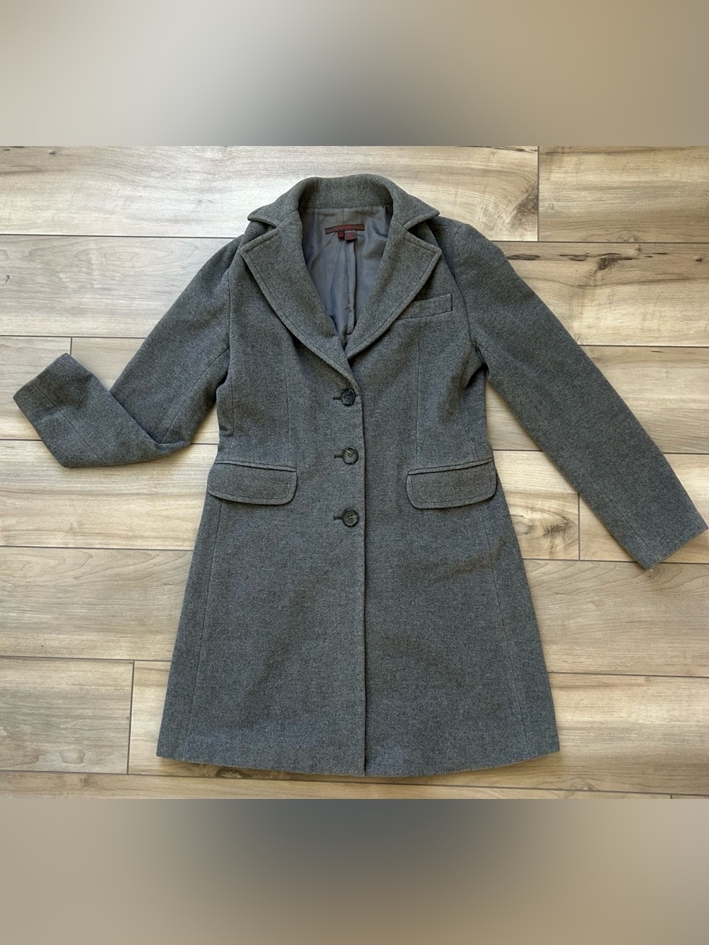 Womens Tailored Wool-Blend Gray Women’s Coat Size Large